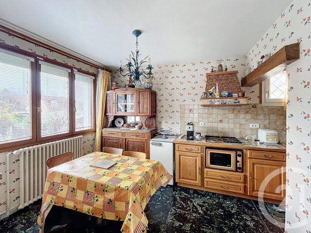 Maison à vendre - 7 pièces - 135 m2 - Lacroix St Ouen - 60 - PICARDIE