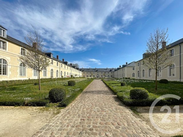 Appartement F4 à louer - 4 pièces - 107,39 m2 - Compiegne - 60 - PICARDIE