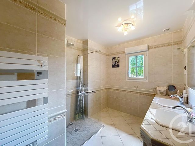 Maison à vendre - 5 pièces - 140 m2 - Bethisy St Pierre - 60 - PICARDIE