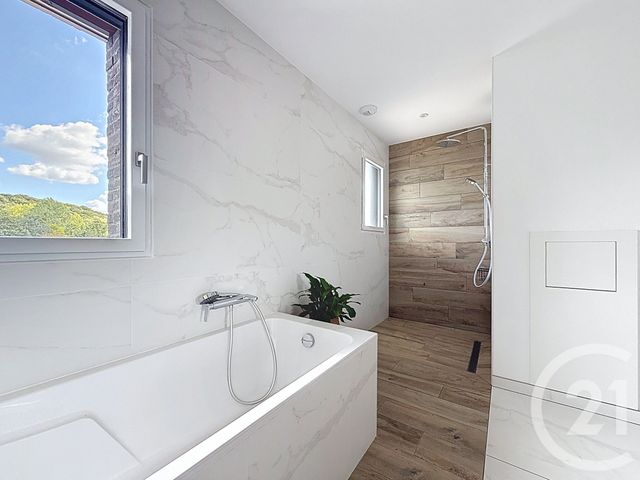 Maison à vendre - 5 pièces - 188,80 m2 - Villers Sur Coudun - 60 - PICARDIE