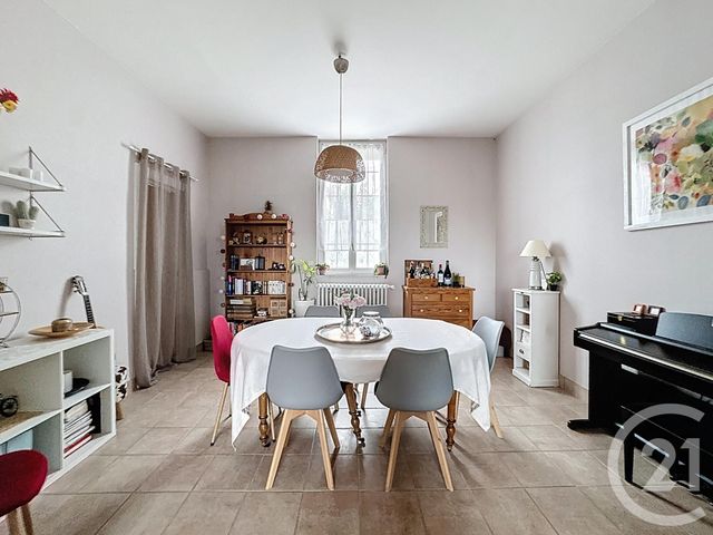 Maison à vendre - 5 pièces - 139 m2 - Margny Les Compiegne - 60 - PICARDIE