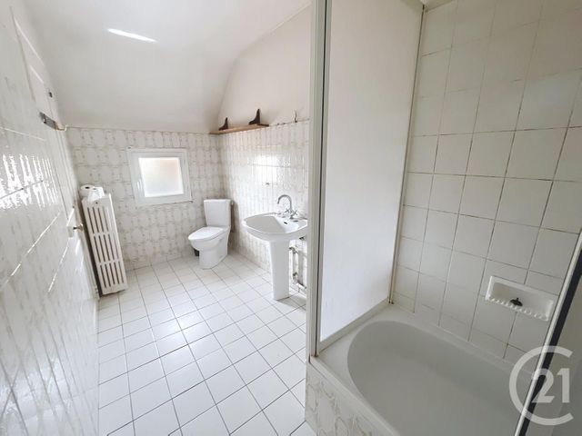 Maison à vendre - 5 pièces - 117,90 m2 - Lacroix St Ouen - 60 - PICARDIE