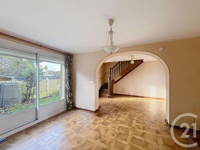 Maison à vendre - 6 pièces - 106 m2 - Lacroix St Ouen - 60 - PICARDIE