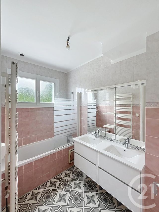 Maison à vendre - 3 pièces - 66 m2 - Le Meux - 60 - PICARDIE