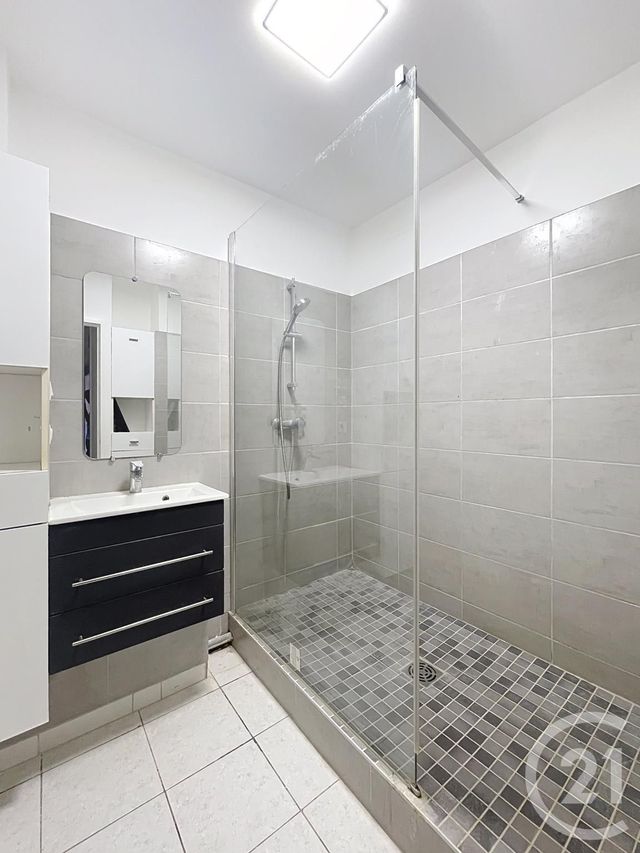 Appartement T4 &agrave; vendre - 4 pi&egrave;ces - 70,73 m2 - Compiegne - 60 - PICARDIE