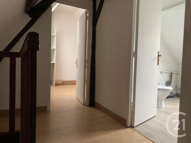 Appartement T3 &agrave; louer - 3 pi&egrave;ces - 71,13 m2 - Jaux - 60 - PICARDIE