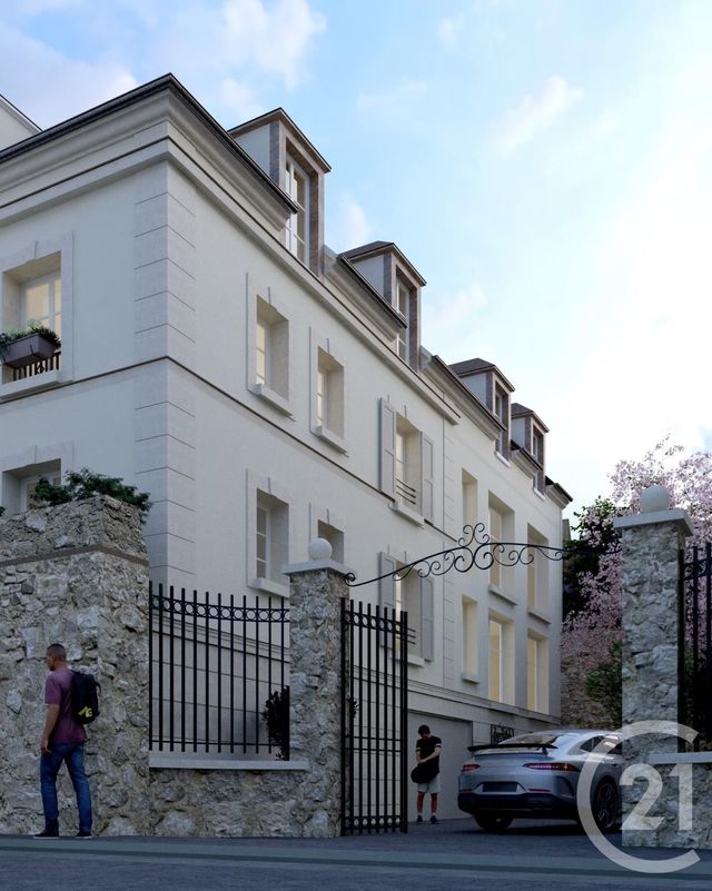 Appartement F5 à vendre - 5 pièces - 123,59 m2 - Compiegne - 60 - PICARDIE