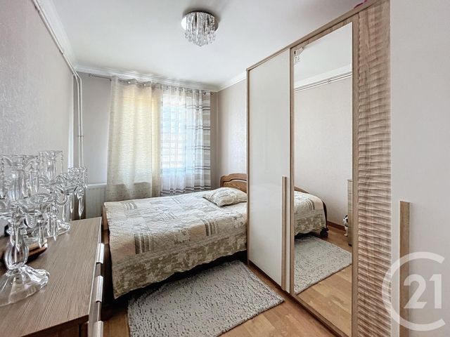 Appartement T4 à vendre - 4 pièces - 67,07 m2 - Compiegne - 60 - PICARDIE