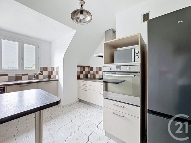 Appartement F3 &agrave; vendre - 3 pi&egrave;ces - 74,72 m2 - Compiegne - 60 - PICARDIE