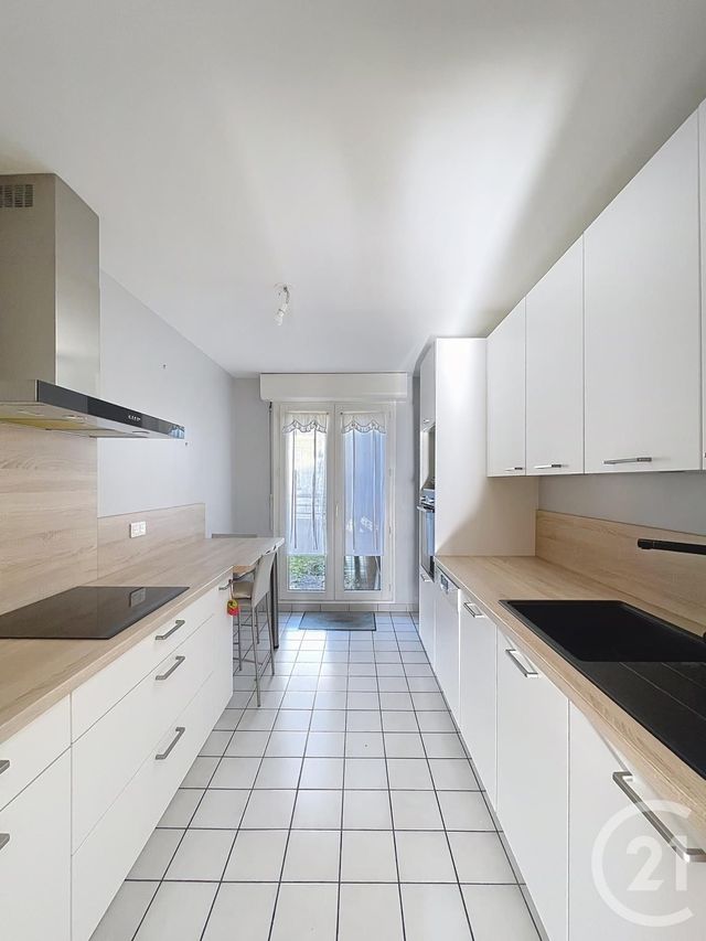 Appartement F2 &agrave; vendre - 2 pi&egrave;ces - 68,69 m2 - Compiegne - 60 - PICARDIE