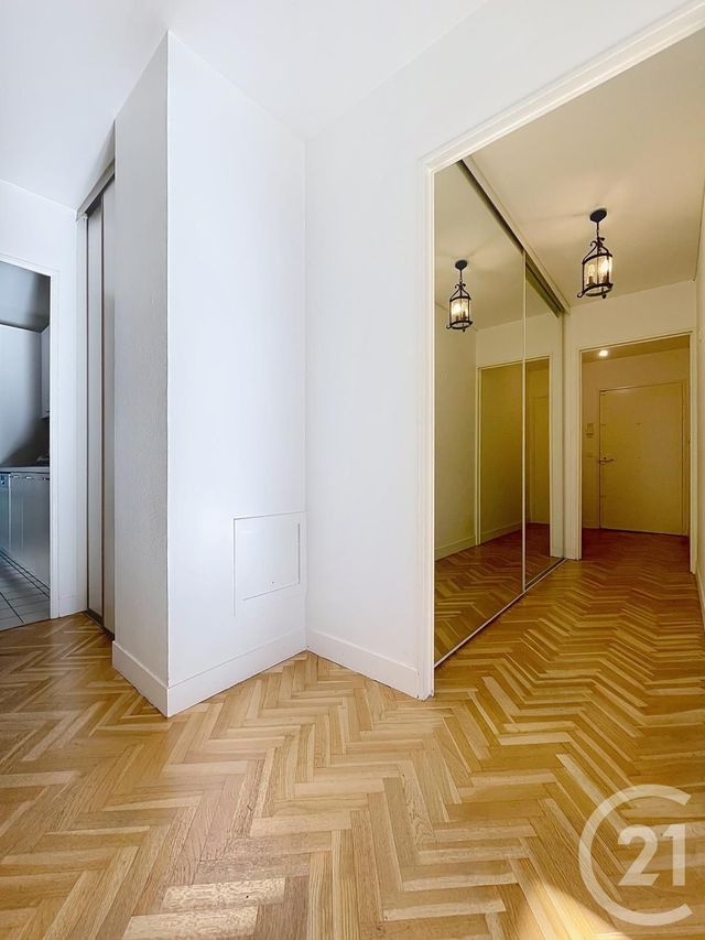 Appartement F2 &agrave; vendre - 2 pi&egrave;ces - 68,69 m2 - Compiegne - 60 - PICARDIE