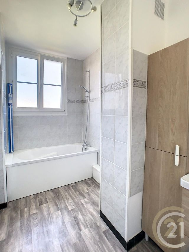 Appartement F1 &agrave; vendre - 1 pi&egrave;ce - 28,98 m2 - Compiegne - 60 - PICARDIE