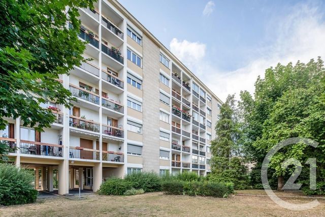 Appartement F5 &agrave; vendre - 5 pi&egrave;ces - 97,84 m2 - Compiegne - 60 - PICARDIE