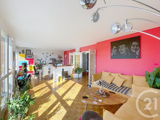 Appartement F4 à vendre - 4 pièces - 85,61 m2 - Compiegne - 60 - PICARDIE