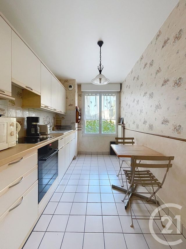 Appartement &agrave; vendre - 3 pi&egrave;ces - 78,02 m2 - Compiegne - 60 - PICARDIE