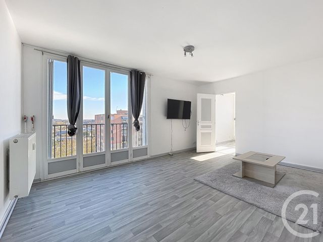 Appartement F3 à vendre - 3 pièces - 67 m2 - Compiegne - 60 - PICARDIE