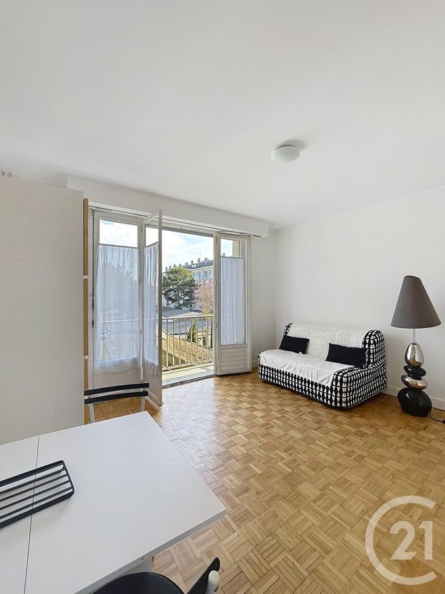 Appartement F1 à louer - 1 pièce - 20,07 m2 - Compiegne - 60 - PICARDIE