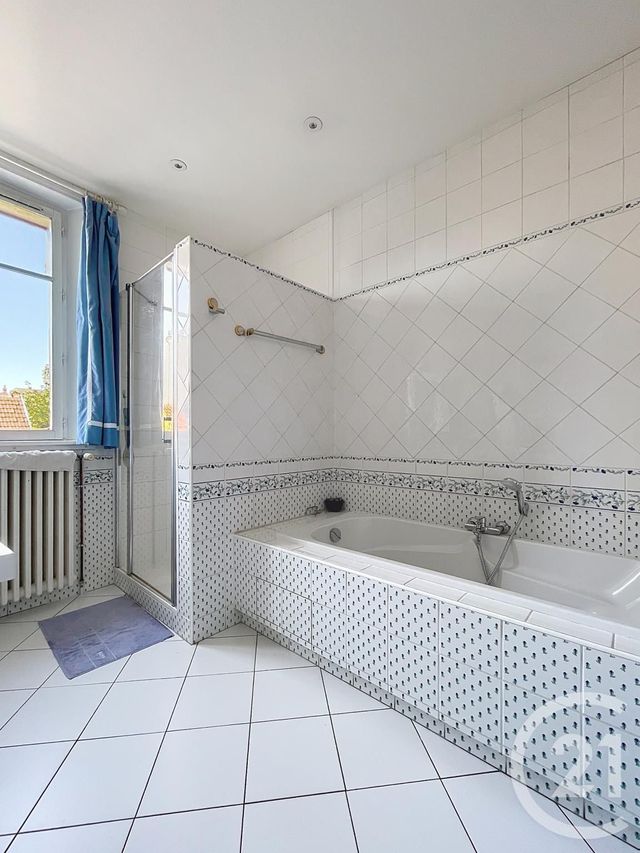 Maison à vendre - 8 pièces - 198 m2 - Compiegne - 60 - PICARDIE