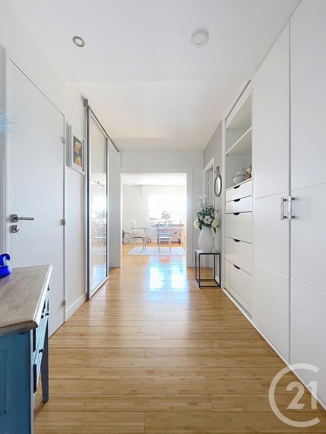 Appartement F5 à vendre - 5 pièces - 105,12 m2 - Compiegne - 60 - PICARDIE