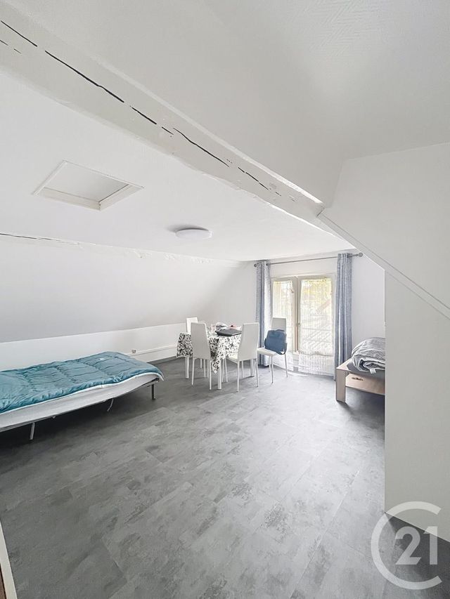 Appartement F1 à louer - 1 pièce - 36 m2 - Lacroix St Ouen - 60 - PICARDIE