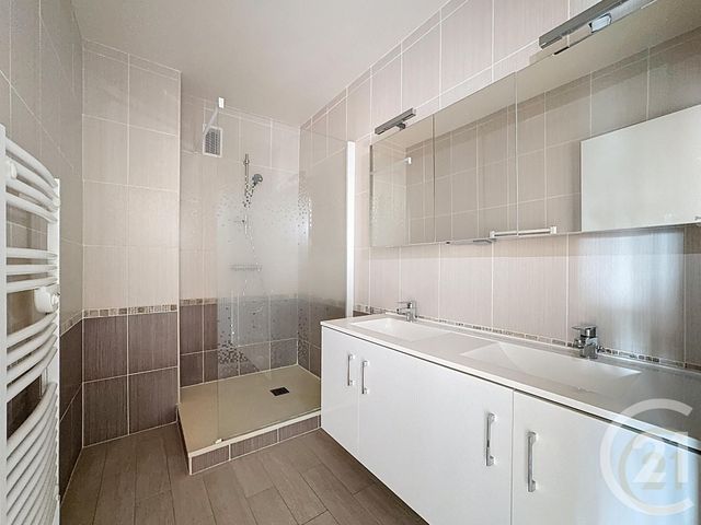 Appartement F5 à vendre - 5 pièces - 117,22 m2 - Compiegne - 60 - PICARDIE