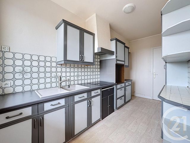 Appartement F5 à vendre - 5 pièces - 117,22 m2 - Compiegne - 60 - PICARDIE