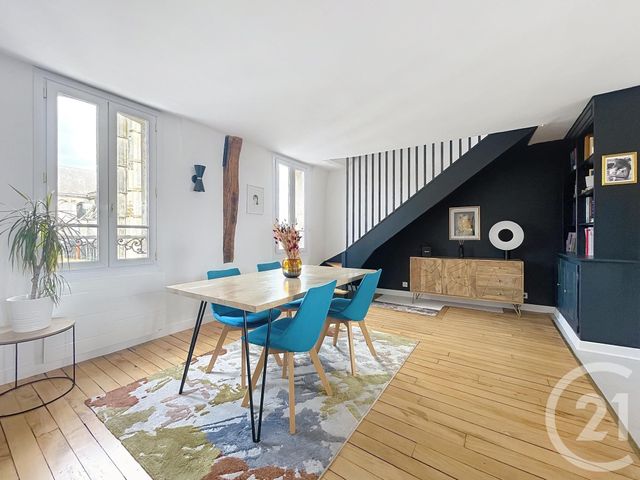 Appartement T4 à vendre - 4 pièces - 89 m2 - Compiegne - 60 - PICARDIE