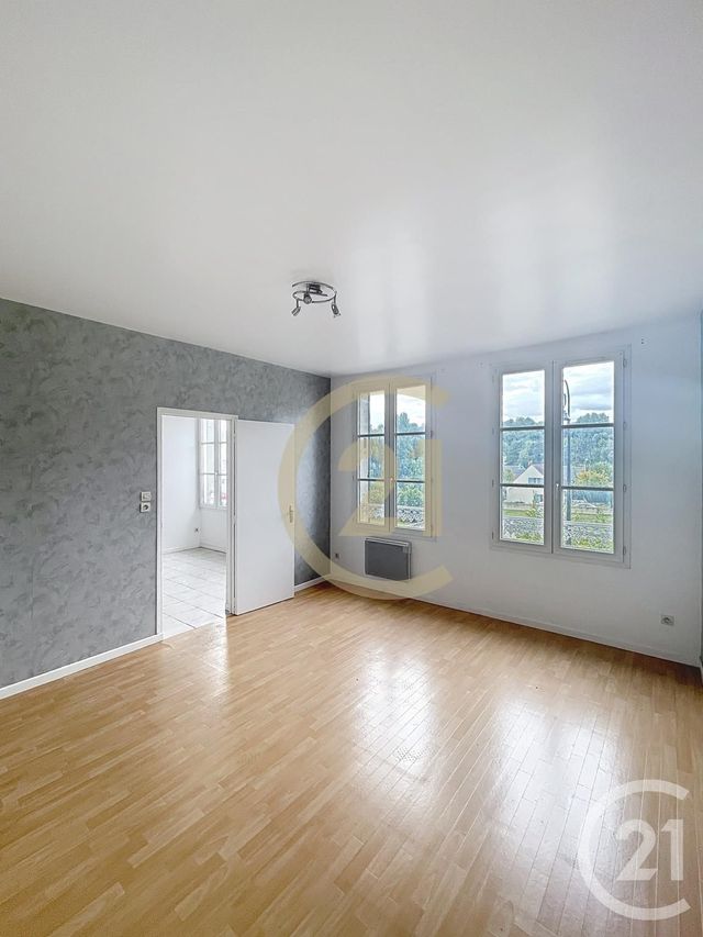 Appartement F4 à louer PIERREFONDS
