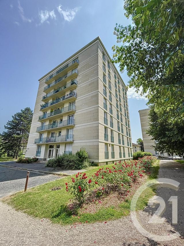 Appartement F4 à louer - 4 pièces - 76,95 m2 - Compiegne - 60 - PICARDIE