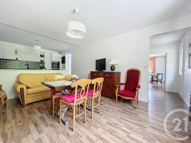 Maison à vendre - 5 pièces - 264,72 m2 - Tricot - 60 - PICARDIE