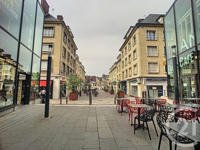 Appartement F3 à louer - 2 pièces - 50,07 m2 - Compiegne - 60 - PICARDIE