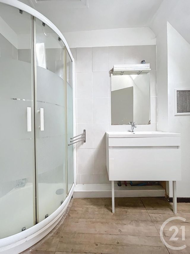 Appartement F3 à vendre - 3 pièces - 60,98 m2 - Compiegne - 60 - PICARDIE