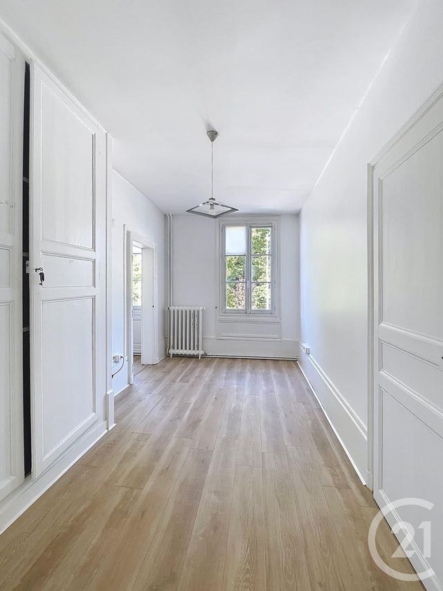 Immeuble à vendre - 382 m2 - Compiegne - 60 - PICARDIE