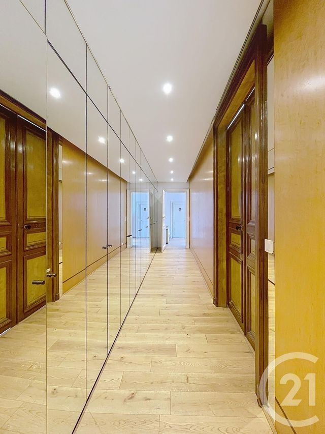 Immeuble à vendre - 382 m2 - Compiegne - 60 - PICARDIE