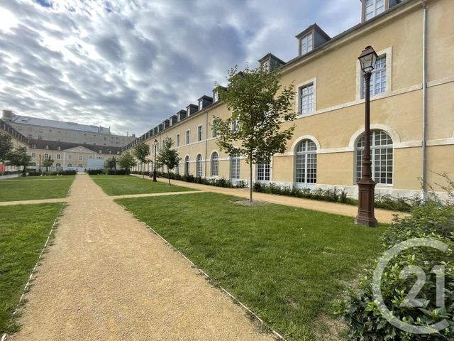 Appartement F2 à louer COMPIEGNE