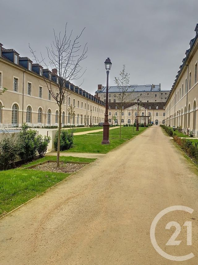 Appartement F2 à louer COMPIEGNE