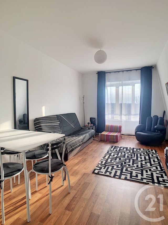 Appartement Studio à louer COMPIEGNE