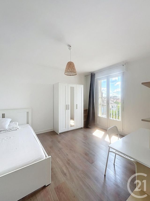 Appartement Chambre à louer - 1 pièce - 38,92 m2 - Compiegne - 60 - PICARDIE