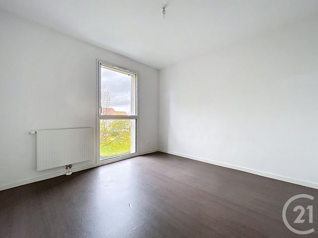 Afficher la photo en grand Maison à vendre - 4 pièces - 77 m2 - Compiegne - 60 - PICARDIE