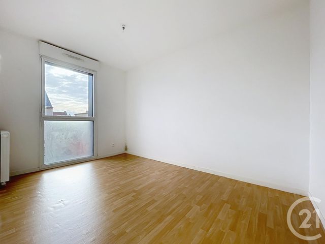 Afficher la photo en grand Maison à vendre - 4 pièces - 77 m2 - Compiegne - 60 - PICARDIE