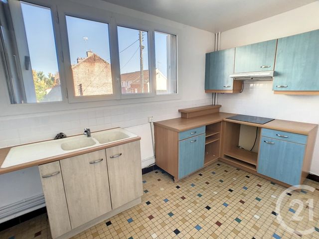 Appartement F3 à louer - 3 pièces - 62,66 m2 - Margny Les Compiegne - 60 - PICARDIE