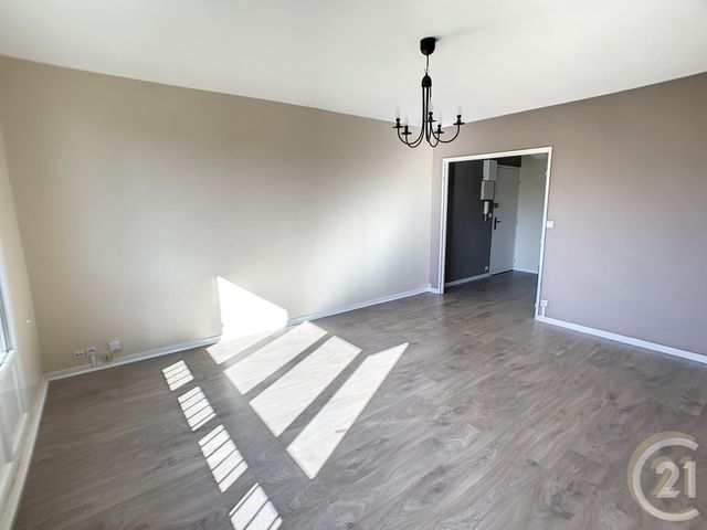 Appartement F3 à louer - 3 pièces - 62,66 m2 - Margny Les Compiegne - 60 - PICARDIE