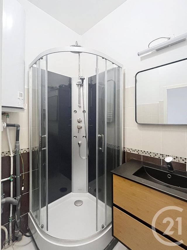 Appartement Duplex à louer - 3 pièces - 49,95 m2 - Compiegne - 60 - PICARDIE