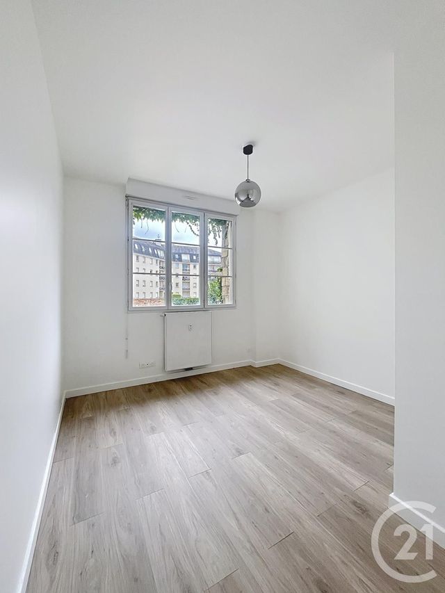 Appartement Duplex à louer - 3 pièces - 49,95 m2 - Compiegne - 60 - PICARDIE