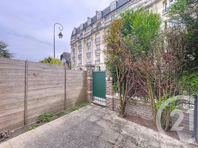 Appartement &agrave; vendre - 2 pi&egrave;ces - 25,45 m2 - Compiegne - 60 - PICARDIE