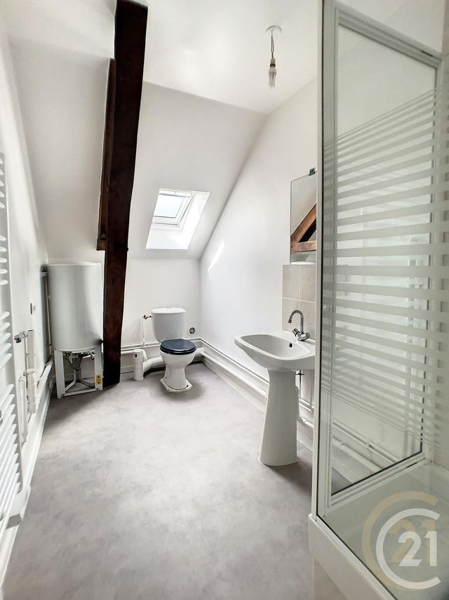 Afficher la photo en grand Appartement F2 à louer - 2 pièces - 38,57 m2 - Longueil Ste Marie - 60 - PICARDIE