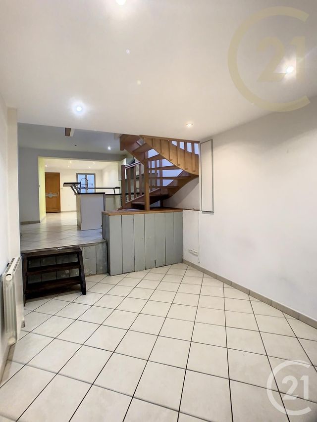 Maison à louer - 3 pièces - 80,21 m2 - Compiegne - 60 - PICARDIE