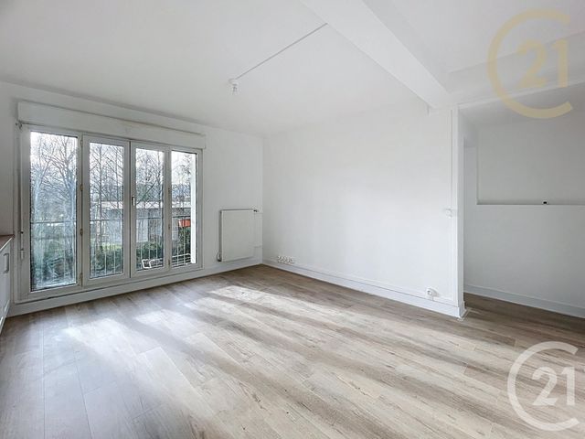 Appartement F3 &agrave; louer - 3 pi&egrave;ces - 52,45 m2 - Bethisy St Pierre - 60 - PICARDIE