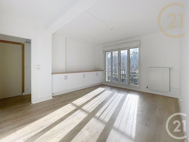 Appartement F3 &agrave; louer - 3 pi&egrave;ces - 52,45 m2 - Bethisy St Pierre - 60 - PICARDIE