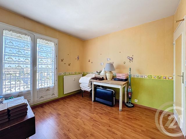 Appartement F5 à vendre - 5 pièces - 93,38 m2 - Compiegne - 60 - PICARDIE